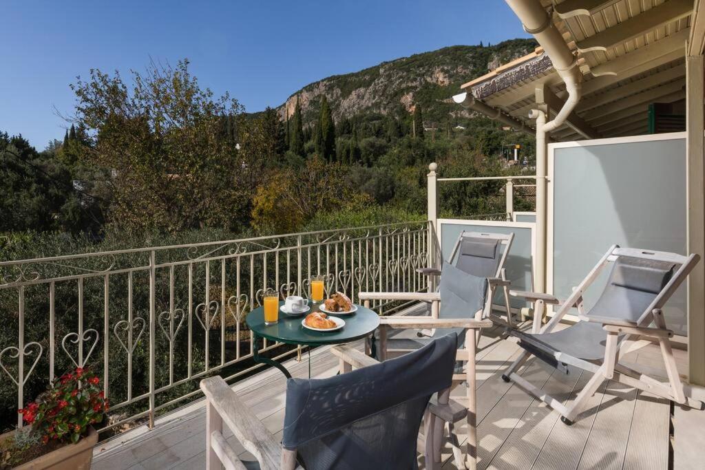 Villa Anthoussa In Palaiokastritsa Exteriör bild