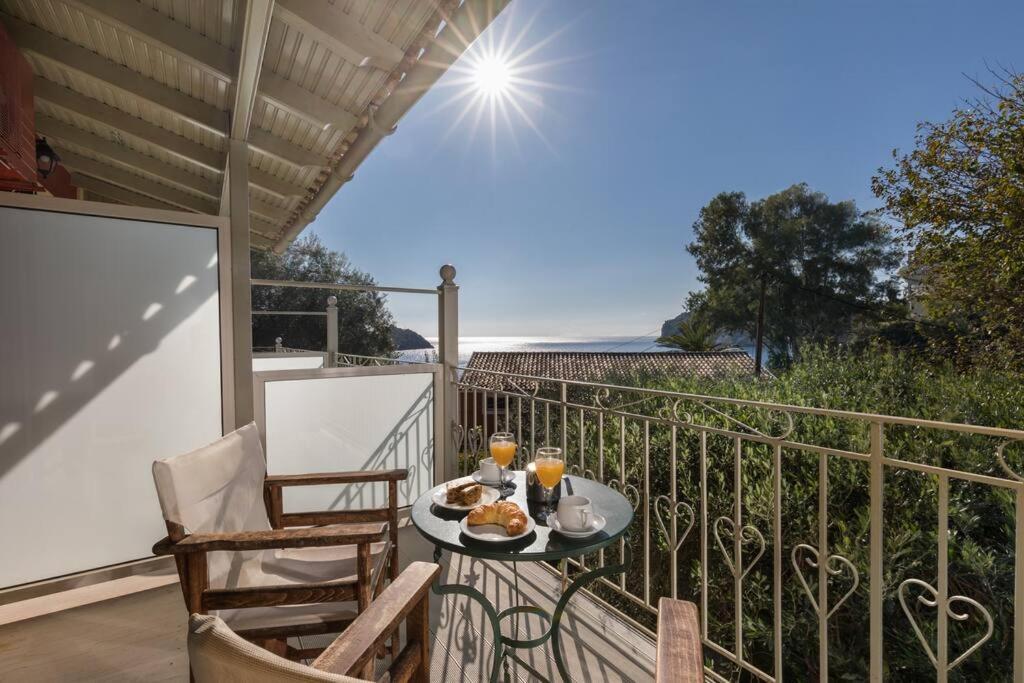Villa Anthoussa In Palaiokastritsa Exteriör bild